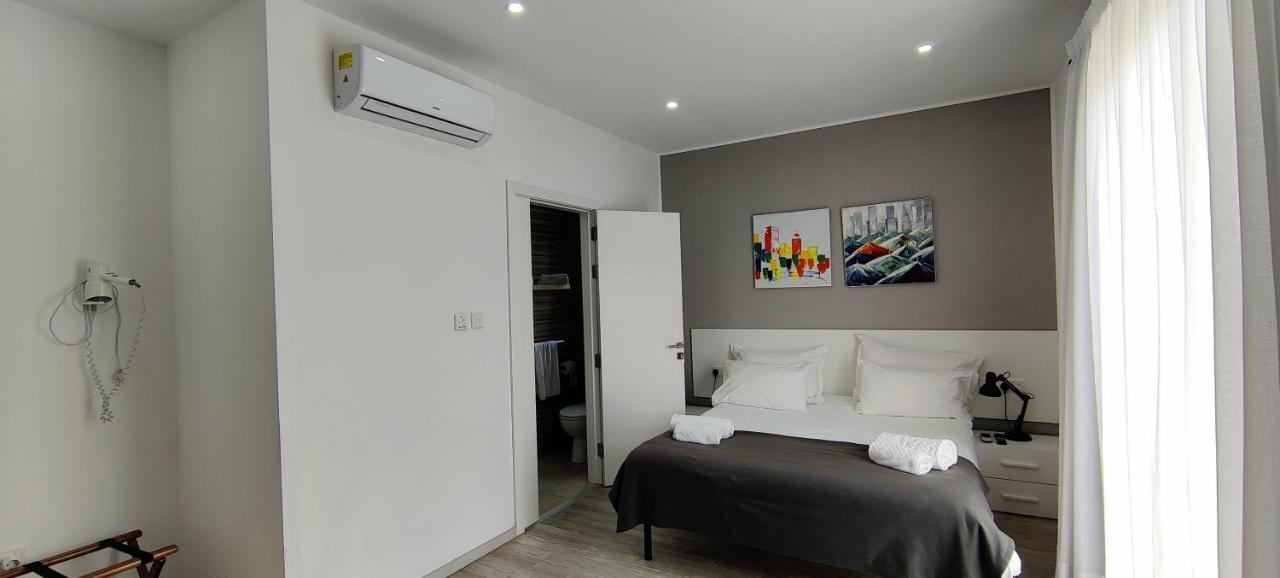Villa Arjuza - Private Self Catering Bedrooms With Bathroom Is-Swieqi Экстерьер фото